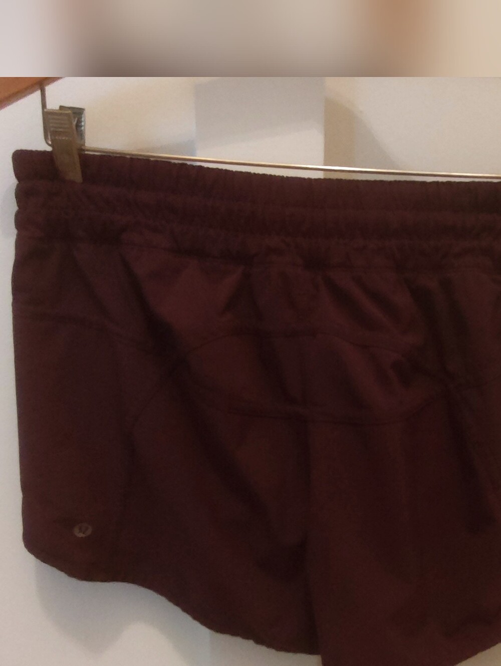 Lululemon Women's Maroon Merlot Burgundy Athletic Track Shorts | Lined | Sz 10 - Picture 2 of 6